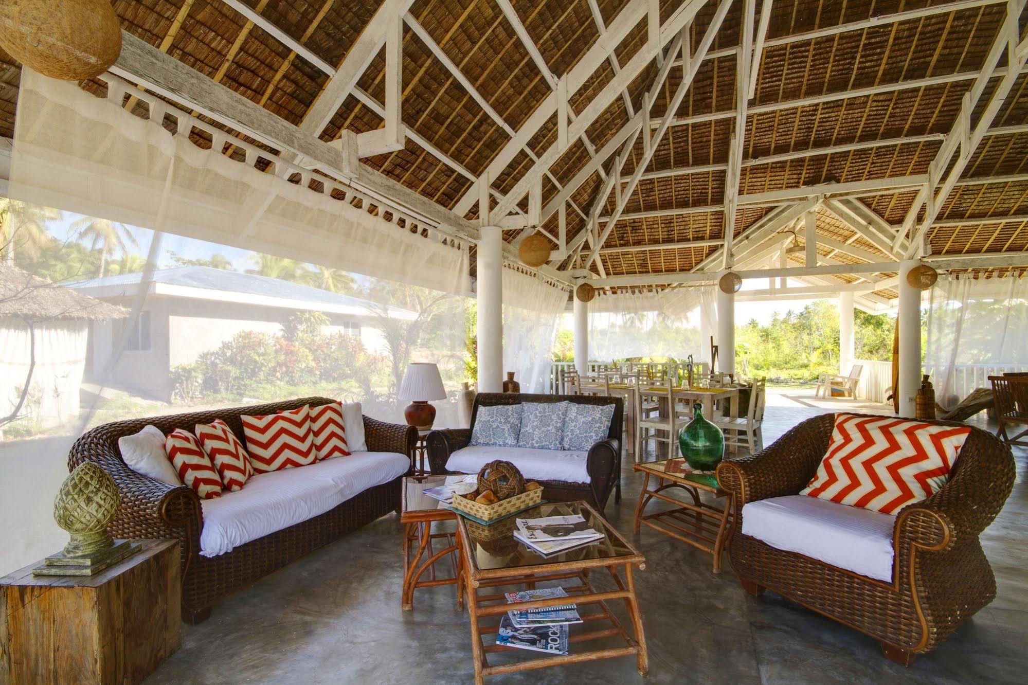 Momo Beach House Панглао Екстер'єр фото